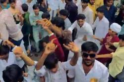 ईद मिलादुन्नबी पर निकाला जुलूस, पुष्पवर्षा से जगह-जगह हुआ स्वागत - image