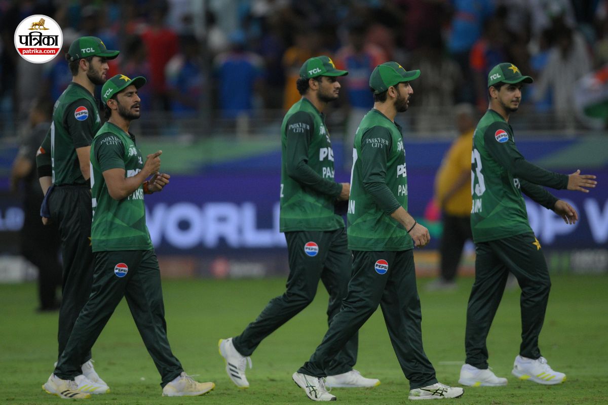 Team India refuse handshakes