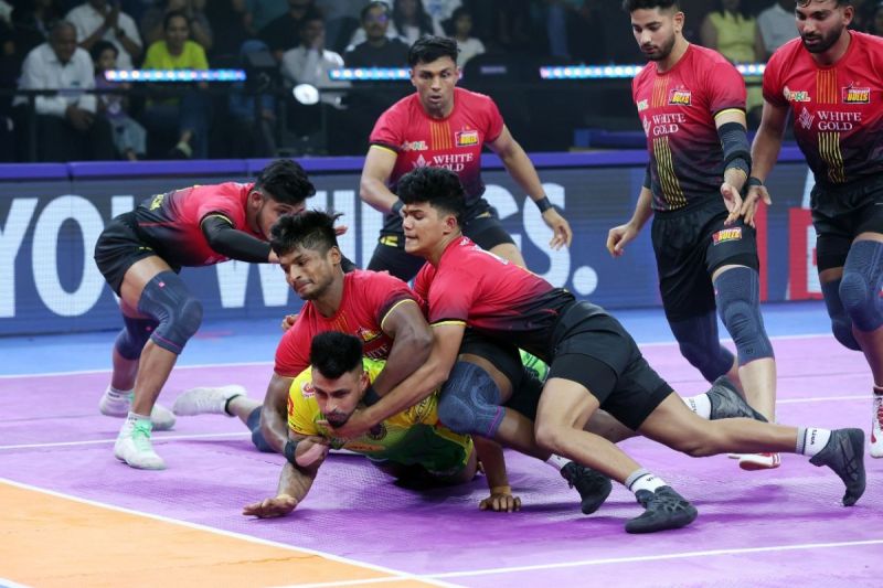 Pro Kabaddi PKL 12 Maninder Singh Patna Pirates Bengaluru Bulls