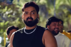 अंजलि राघव संग ‘बैड टच’ के बाद अब इस मामले में बुरे फंसे पवन सिंह, FIR दर्ज होने
के बाद वकील का बयान आया सामने - image