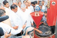 Railway-Minister-Ashwini-Vaishnav