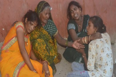 भीठा गांव में भयावह दुर्घटना: परिवार में मातम पसरा (फोटो सोर्स : Whatsapp)