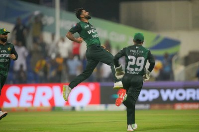 PAK ban Dubai Pitch