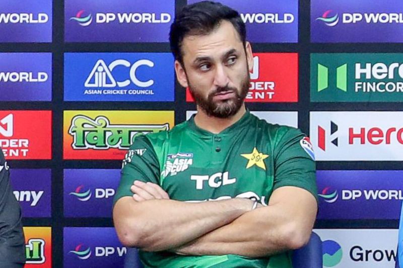 Pakistan Captain warns Team India