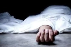 गोरखपुर में युवक को दौड़ाकर चाकुओं से गोदा…परिजनों ने किया चक्का जाम - image