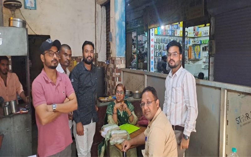 Food samples taken from hotels, three domestic cylinders seized