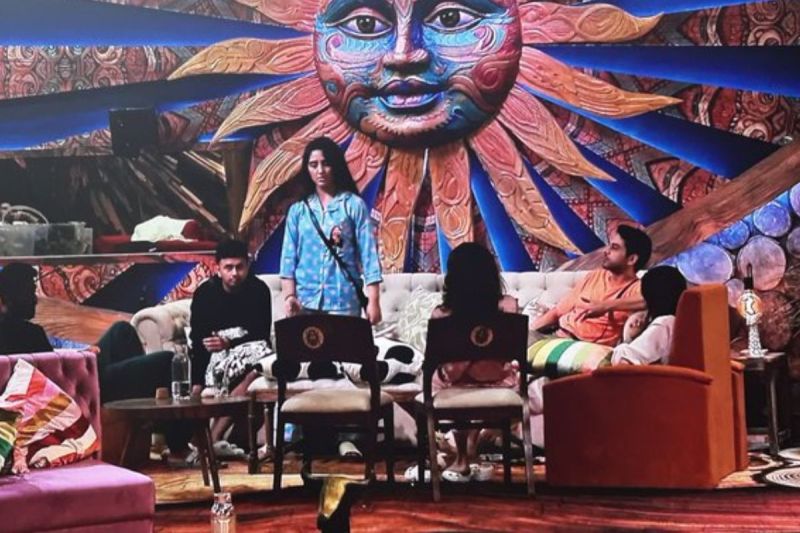 'Bigg Boss 19' के घर में कौन है सबसे बड़ा धोखेबाज? इस खिलाड़ी की सच्चाई जानकर उड़ जाएंगे आपके होश