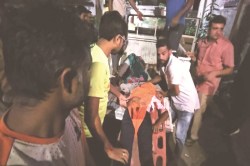 CG Accident: झांकी देखने जा रहे परिवार के साथ अनहोनी, पति-पत्नी और भांजे की
दर्दनाक मौत - image