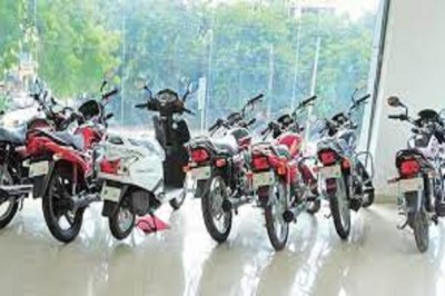 Raipur News: नए जीएसटी रेट लागू , बाइकों में 7 हजार से 170 तक की कमी, देखें वीडियो