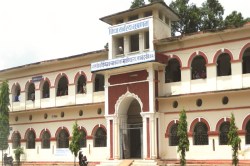 New education policy: नई शिक्षा नीति बनी ‘नई परेशानी नीति’, दिग्विजय कॉलेज में
500 से अधिक विद्यार्थियों नेछोड़ा साथ - image