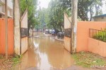 CG News: लगातार बारिश ने मचाई तबाही, तहसील कार्यालय में घुटनों तक भरा पानी, नदी नालों की बदली तस्वीर