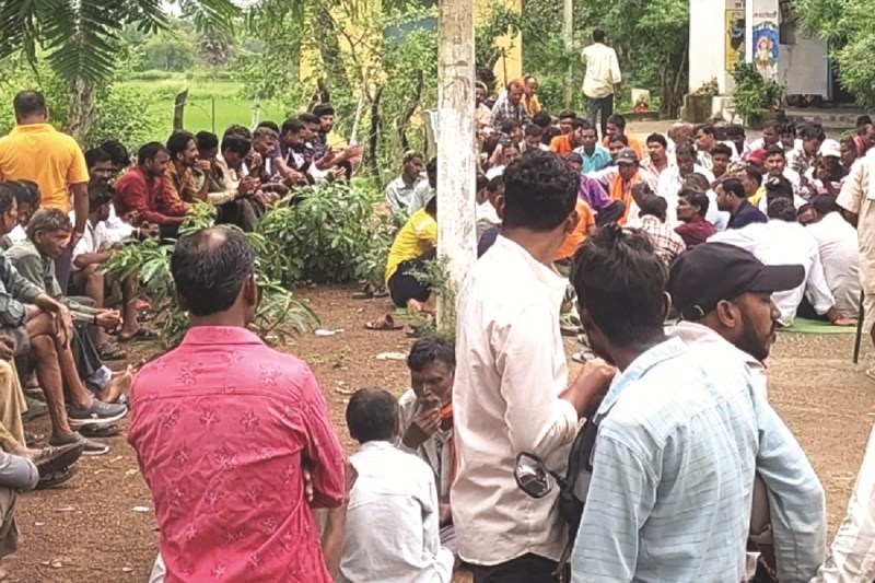 CG News: छत्तीसगढ़ के इस गांव में शराब पर लगा बैन, पकडे जाने पर लगेगा 21 हजार का जुर्माना