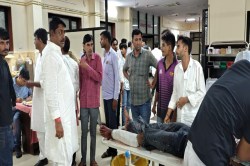 लालसोट-धौलपुर NH 23 पर बेकाबू हुई कार, पदयात्रियों को कुचला, 1 की दर्दनाक मौत - image