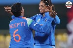 deepti sharma and harmanpreet kaur