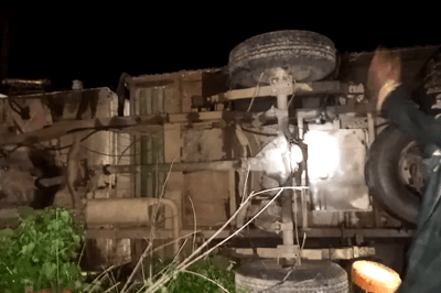 Dhar Road Accident