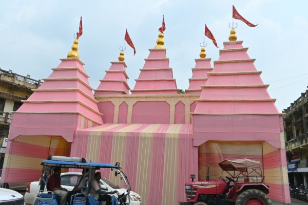 रायपुर@नवीन बाजार में ​शिव परिवार