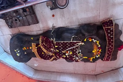 vidisha ravan pooja dussehra patthar maar yudh tradition mp news