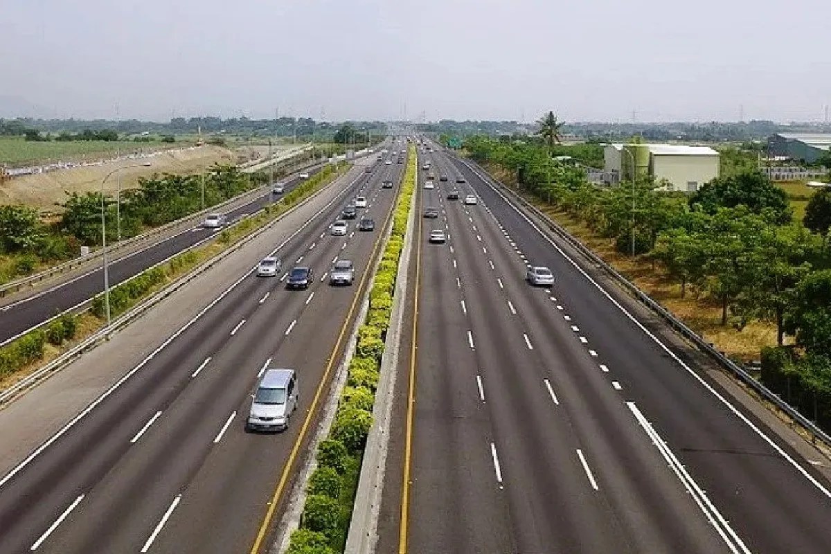 fourlane highway construction 35 villages land sale ban jhabua mp news