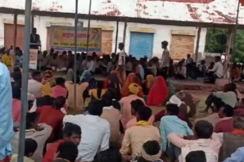 tribals protest maa sharda conservation reserve forest land rights mp news