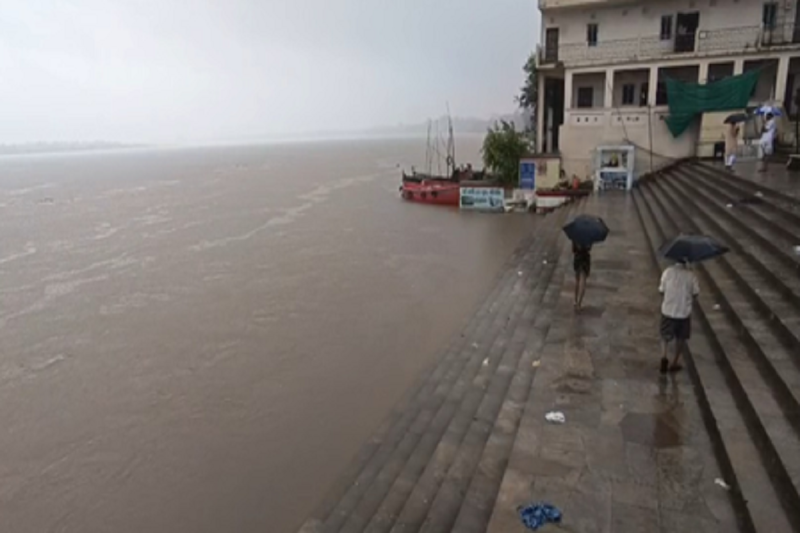 flood alert in Gujarat