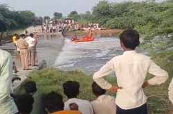 Jalore News: जालोर में नाले के तेज बहाव में बहे तीन युवक, दो सुरक्षित, एक की
दर्दनाक मौत - image