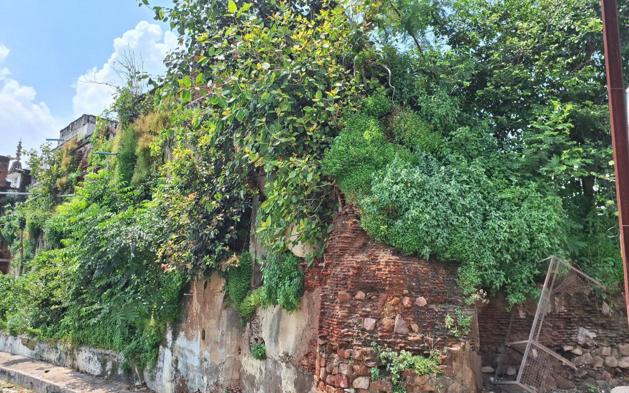 jajrjar bhavan