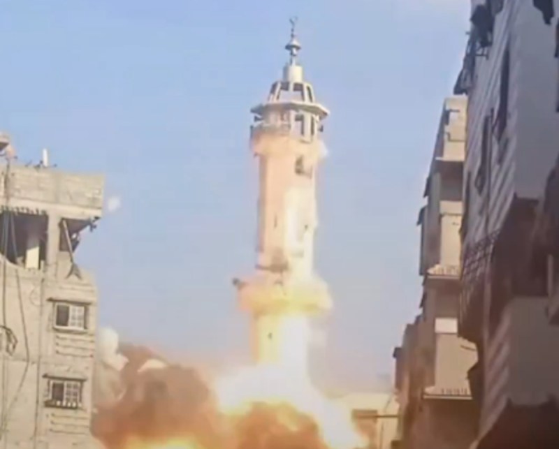Israel blasts mosque in Gaza Ctiy