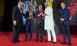 Tourism Minister Gajendra Singh Shekhawat gave award to MP in India Travel Awards 2025