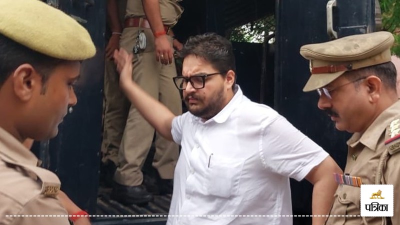 mukhtar ansari son umar ansari bail fake signature case allahabad high court