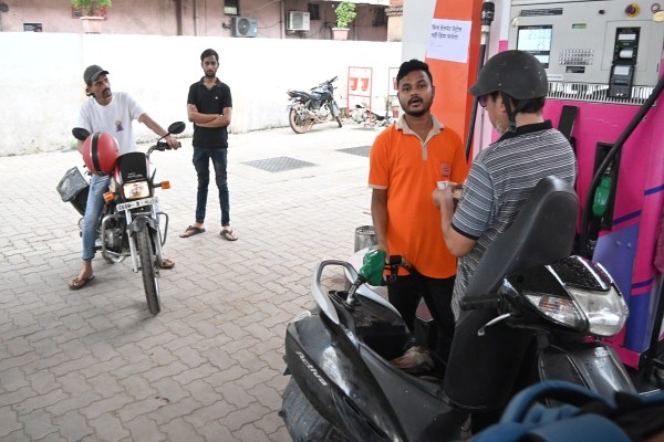Raipur No Helmet No Petrol 