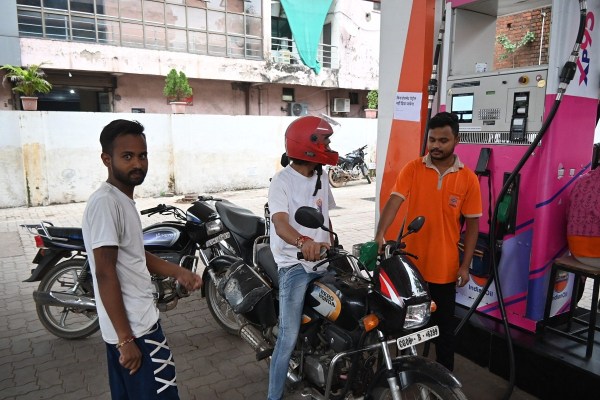 Raipur No Helmet No Petrol 