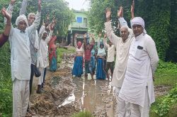 मूलभूत सुविधाओं का अभाव: गंदगी और बदहाली से जूझ रहे ग्रामीण, आंदोलन की चेतावनी - image