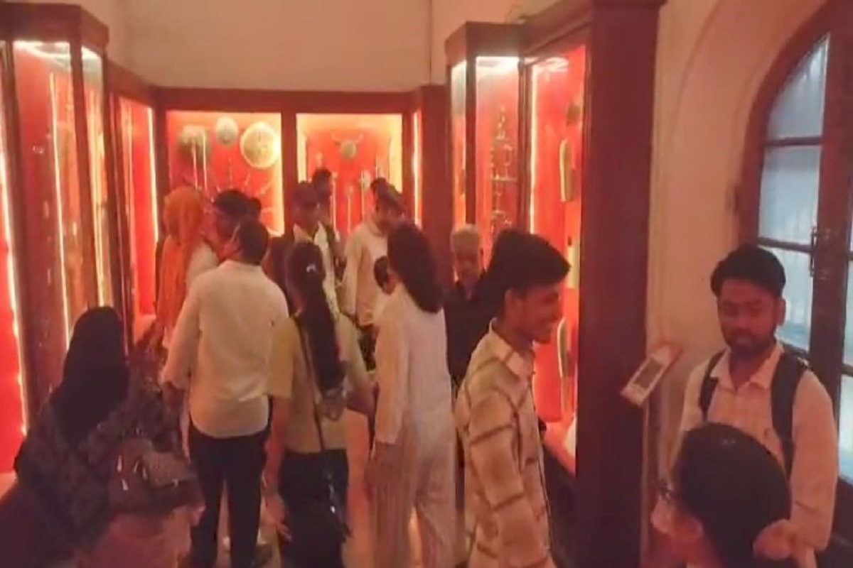 मौसम ने दिया साथ तो उमड़ी पर्यटकों की भीड़, जयपुरवासी बोले- थैंक यू!