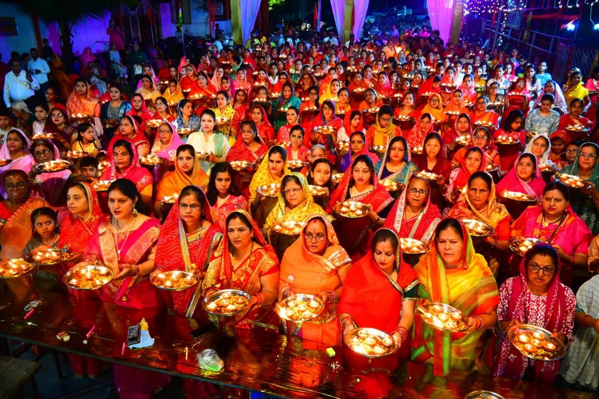 Video : मां अबा देवी मंदिर में शारदीय नवरात्र की सप्तमी पर महाआरती