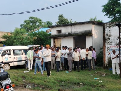 दो बड़े भाई किसान, तीसरे भाई की नांदी में साथ में थी किराना दुकान - गांव के प्रतिष्ठित परिवार में शुमार