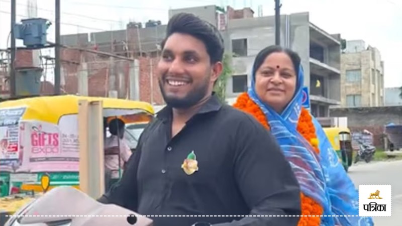 ruchi vira samajwadi party mp scooty no helmet viral video moradabad