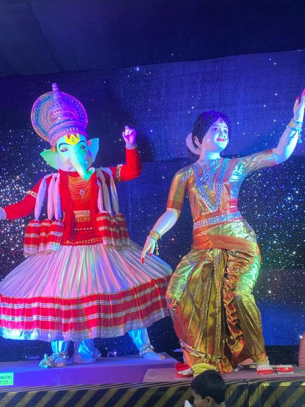 CG Ganesh Utsav 2025: रायपुर में गणेश चतुर्थी की धूम, अनोखे पंडाल बने आकर्षण का केंद्र