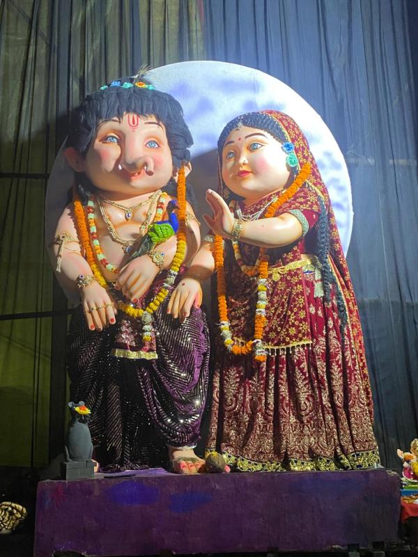 CG Ganesh Utsav 2025: रायपुर में गणेश चतुर्थी की धूम, अनोखे पंडाल बने आकर्षण का केंद्र