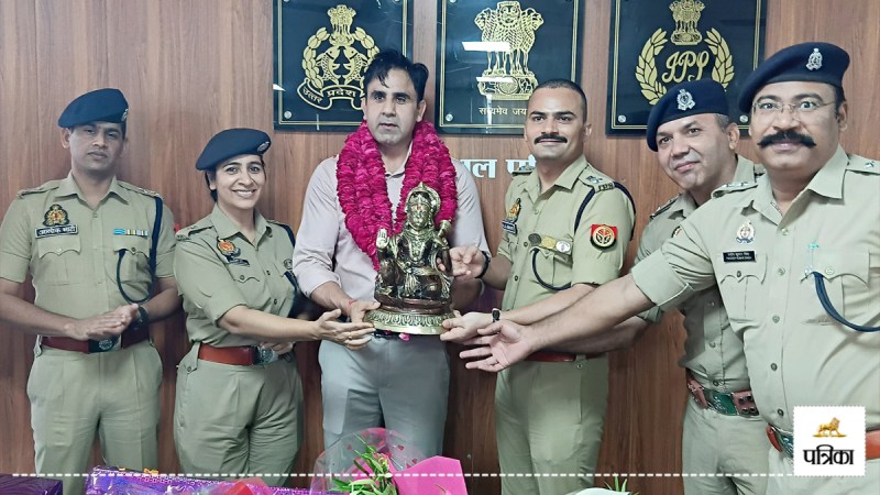 sambhal asp anuj chaudhary farewell public tribute