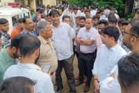 teacher death in pratapgarh