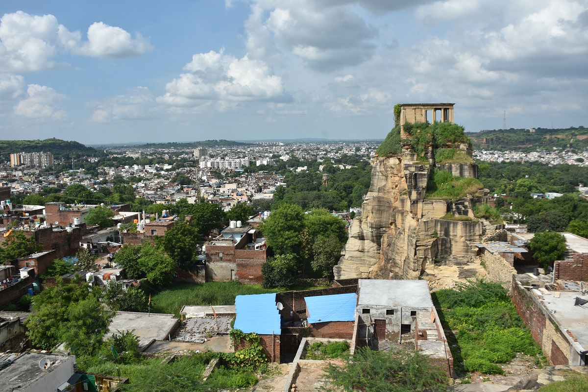 The case of encroachment on Satya Narayan Tekdi