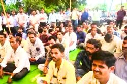 55 हजार कर्मचारी अनिश्चितकालीन हड़ताल पर बैठे, सेवाएं हुईं प्रभावित - image