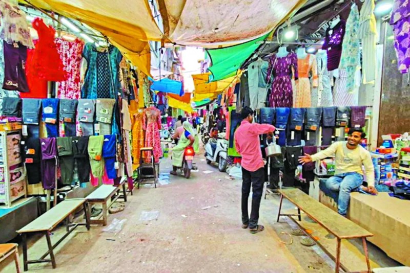 त्योहारी बाजार पर खरीफ सीजन का असर, व्यापारियों ने कहा बाजार में मंदी