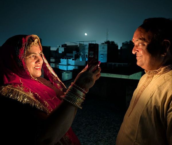 Fast kept for wedding, broken by sight of moon