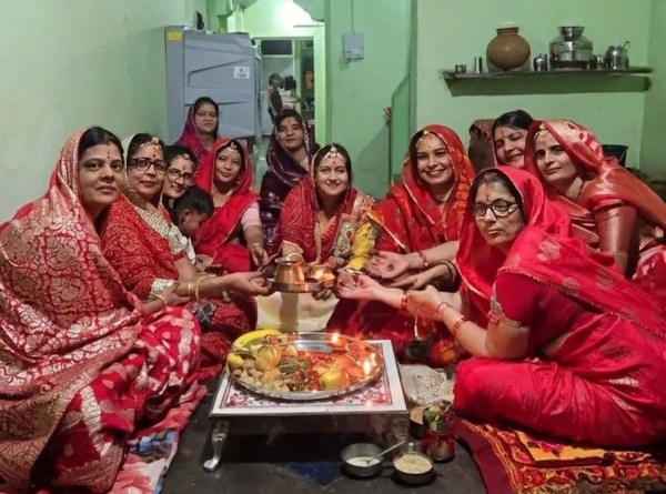 Fast kept for wedding, broken by sight of moon