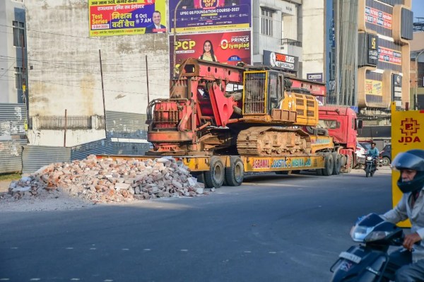 Gopalpura alivated road 