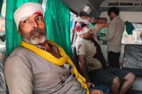 दो गुटों की सीमा रेखा बनी विवाद का कारण (फोटो सोर्स : Social Media : Whatsapp )