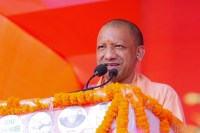 सीएम योगी ने 297 करोड़ की छात्रवृत्ति भेजी छात्रों के खातों में, बोले-अब नहीं होगा भेदभाव, हर जरूरतमंद को मिलेगा हक (फोटो सोर्स : X)