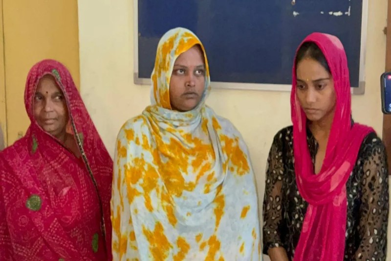 लुटेरी दुल्हन समेत उत्तर प्रदेश से तीन महिलाएं गिरफ्तार