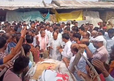 सागर जिले के बीना में मुहूर्त की डाक में 4301 रुपए क्विंटल बिका गेहू